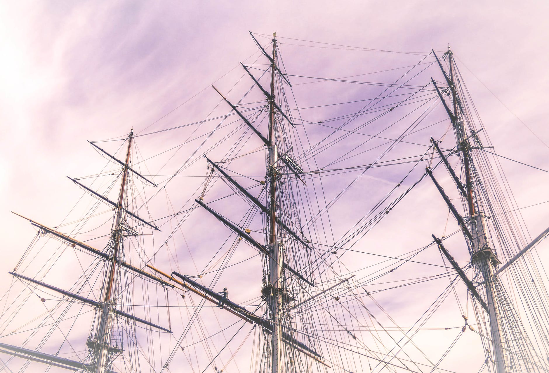 galleon ship photo under the cloudy sky